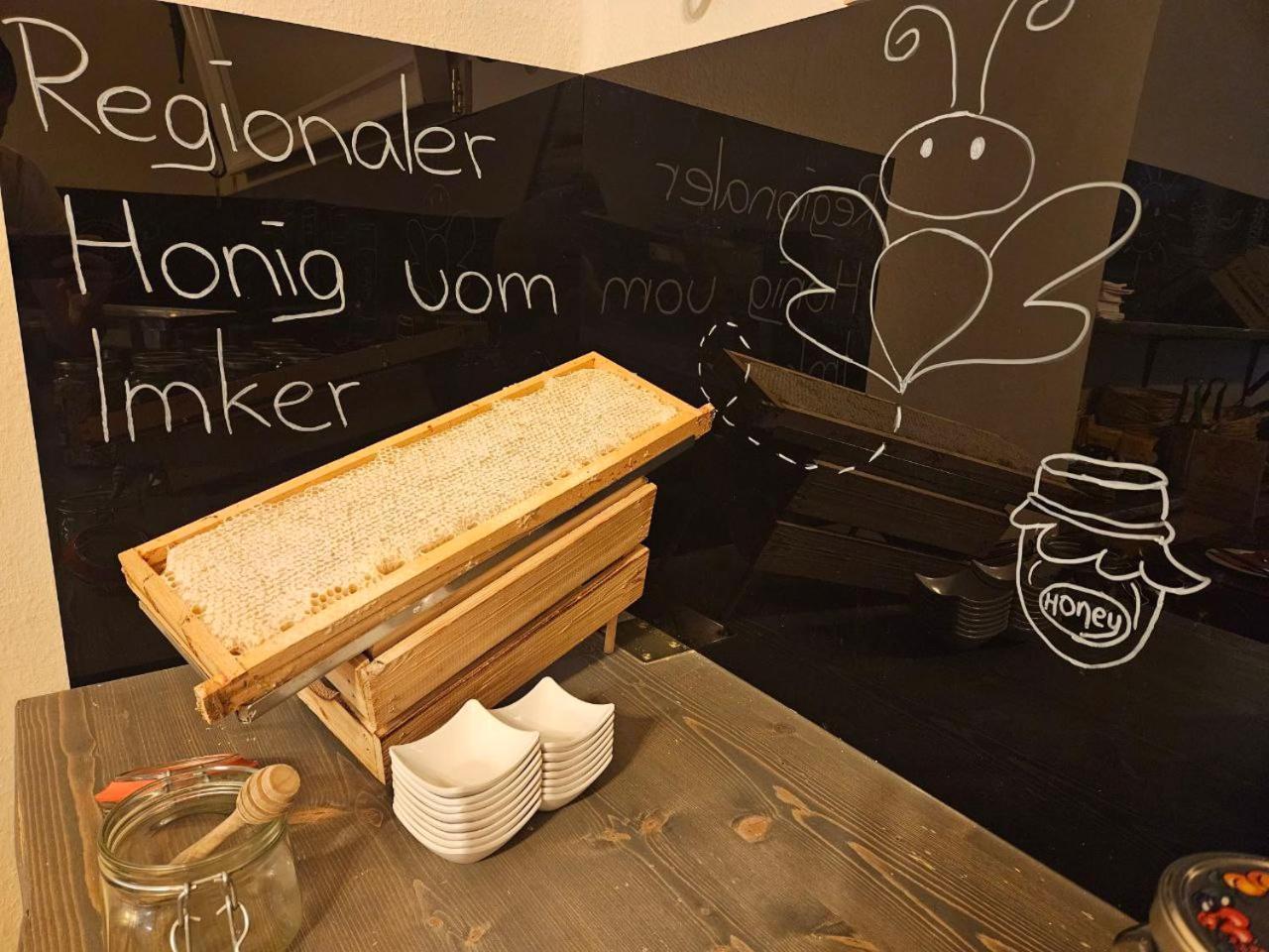 Hotel-Restaurant Thueringer Hof Бад Франкенхаузен Екстериор снимка