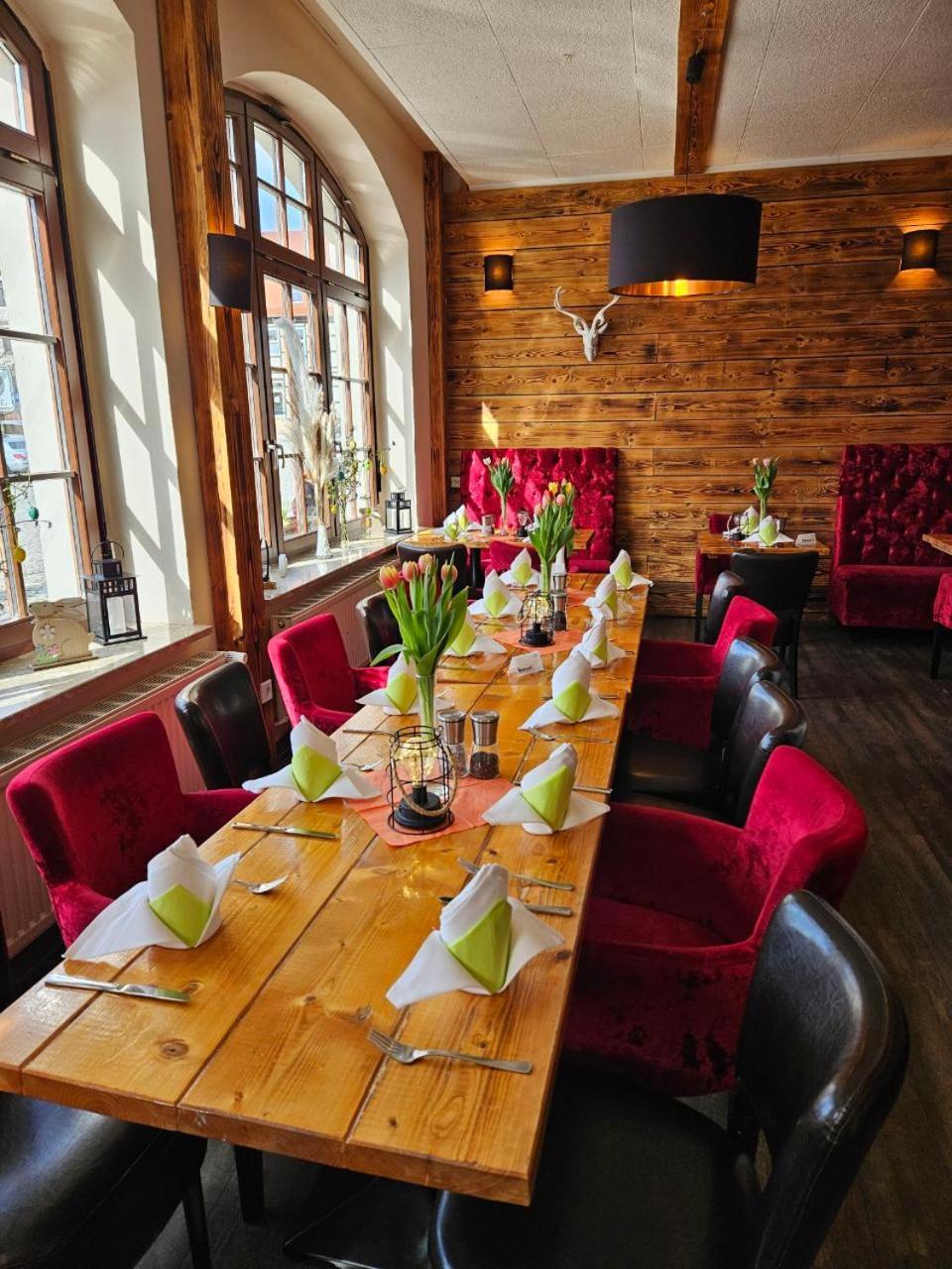 Hotel-Restaurant Thueringer Hof Бад Франкенхаузен Екстериор снимка